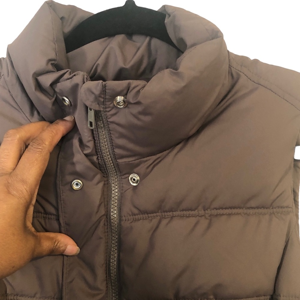 GAP Tan Brown Puffer Vest - Picture 3 of 8